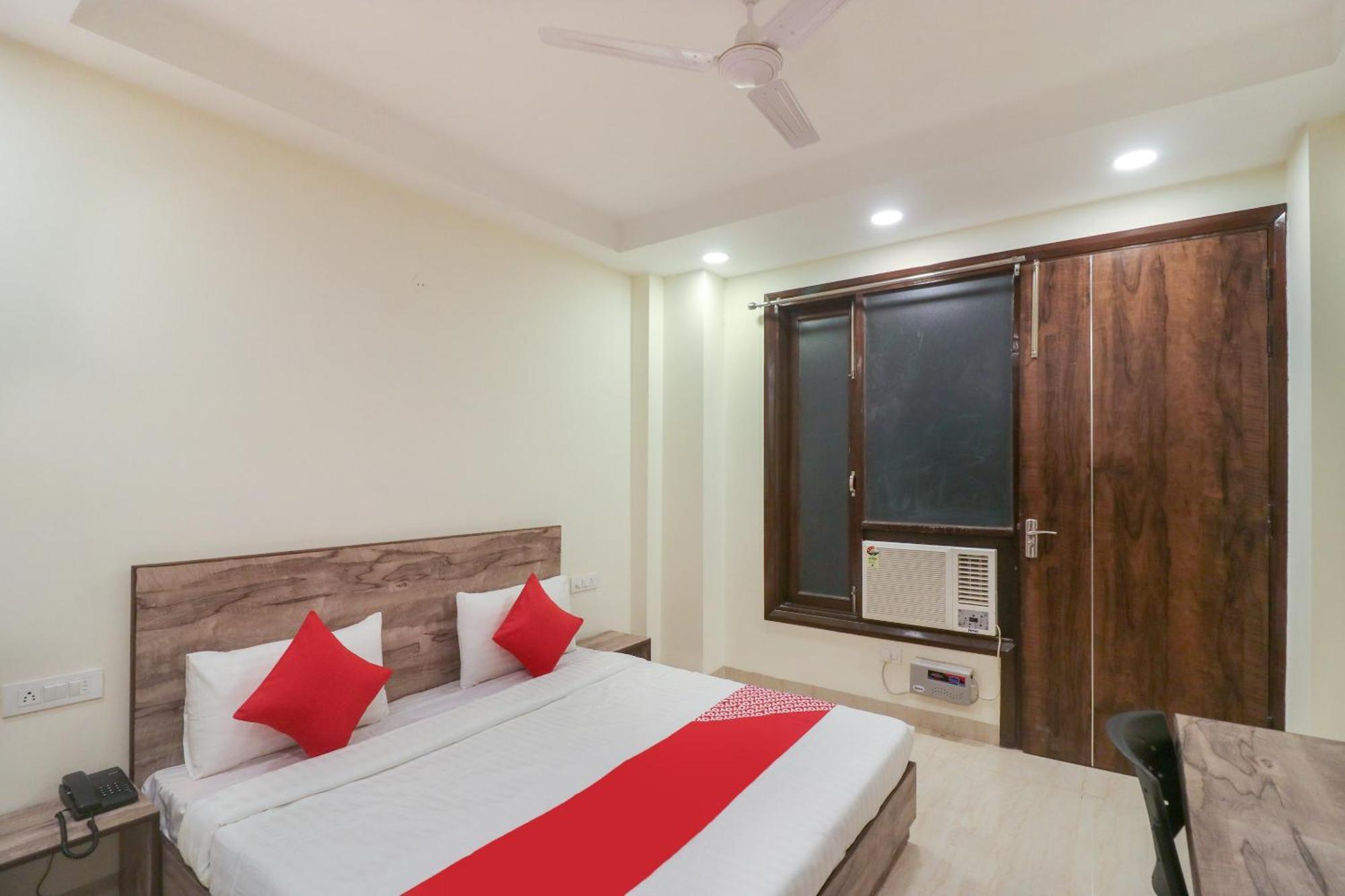 Super Hotel O Comfort Residency Near Artemis Hospital Gurgaon Exterior foto